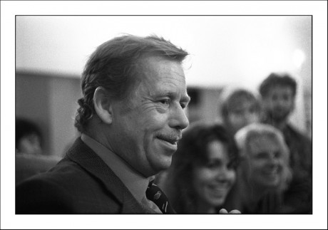 Havel-Václav-1990-02.jpg