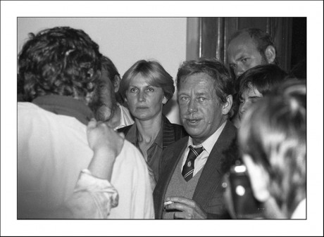 Havel-Václav-1990-04.jpg