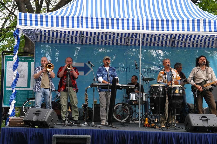 Yo-Yo-Band-2008-01.jpg