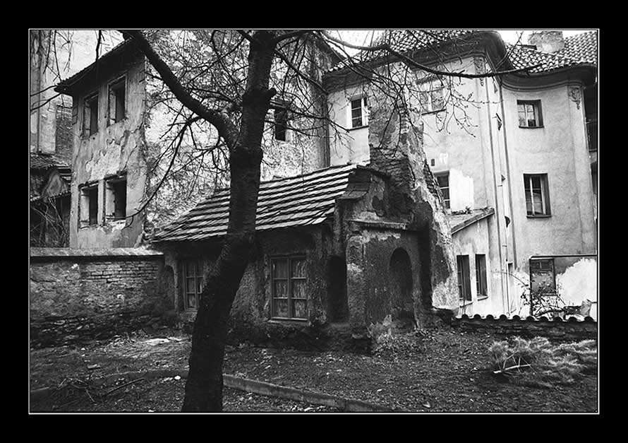 Všehrdova-1988-02.jpg