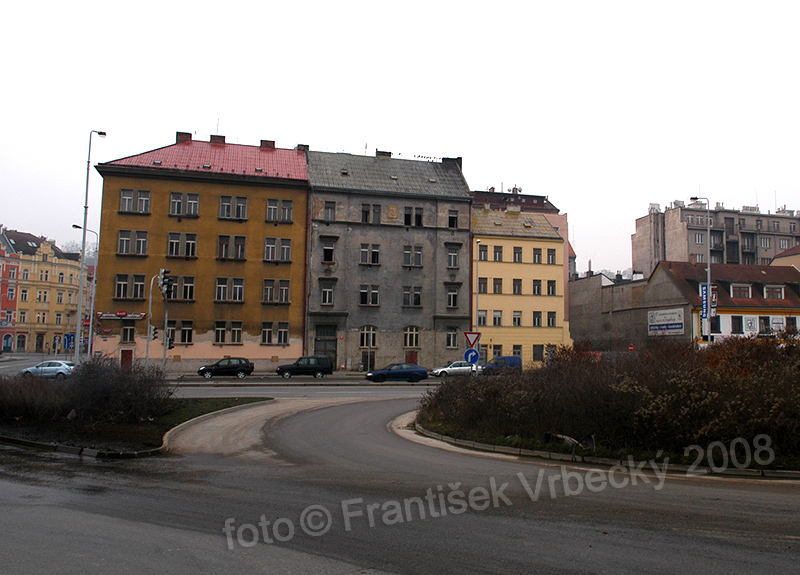 Pobřežní-78-82