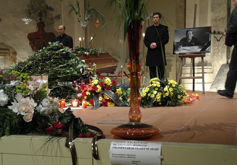 vystavená rakev s ostatky Václava Havla, foto František Vrbecký